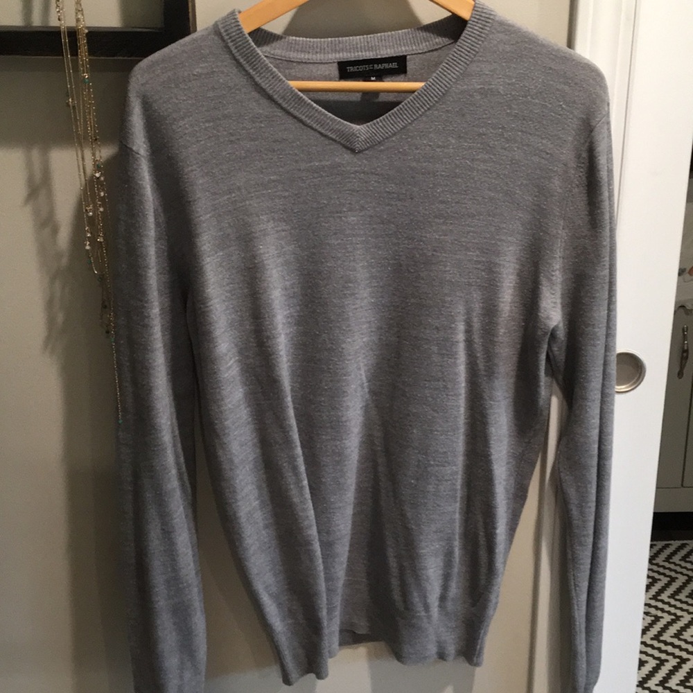 Excellent condition V Neck Sweater